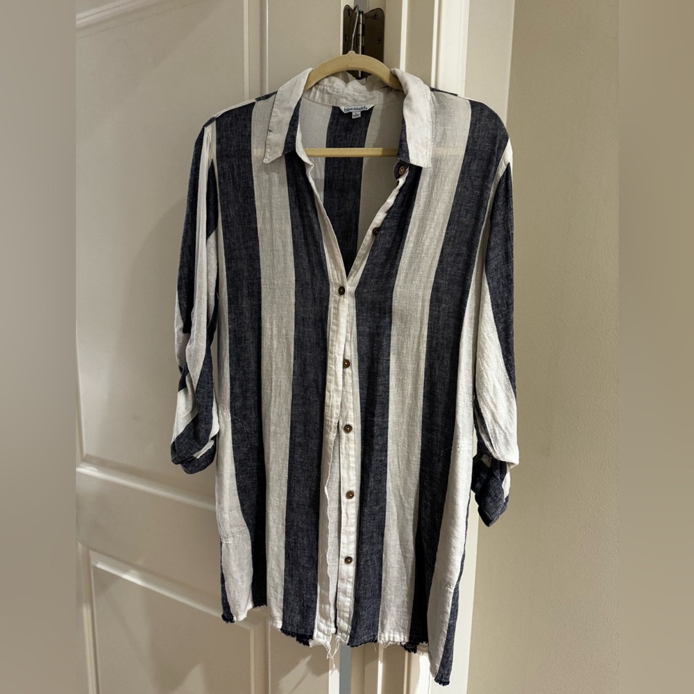 Striped blue and White Lightweight Shirt